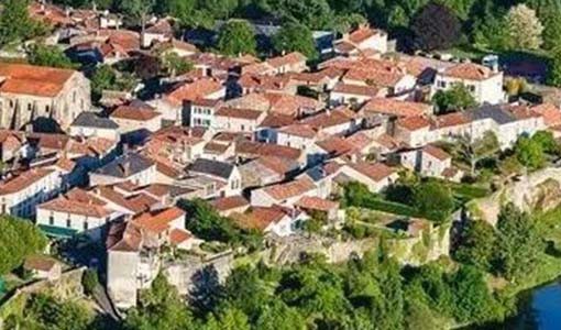 廊坊回乡建别墅为什么一定要选专业乡墅公司